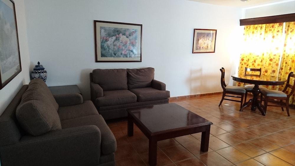 Best Western Saltillo Exterior foto